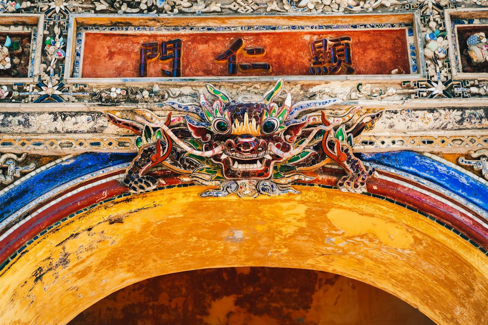 kinh thanh hu vi t nam